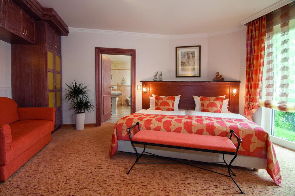 Hotel Blinkfüer Dierhagen Habitación foto