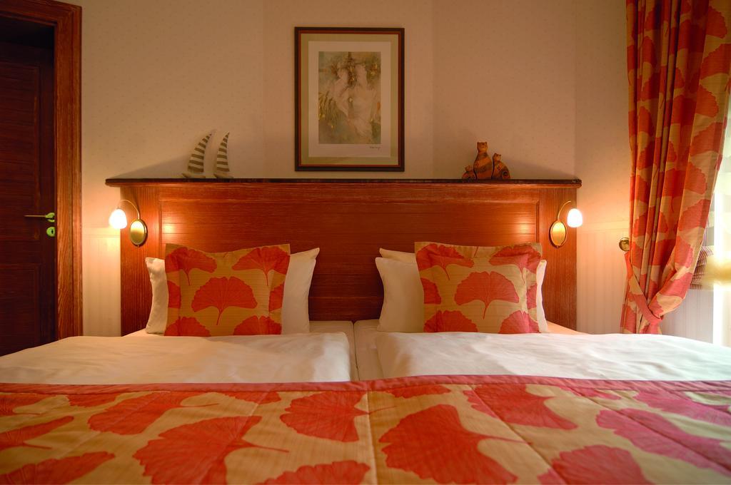 Hotel Blinkfüer Dierhagen Habitación foto